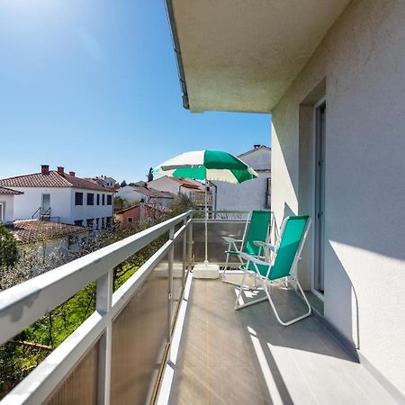 Golden Island Apartments 克尔克 外观 照片