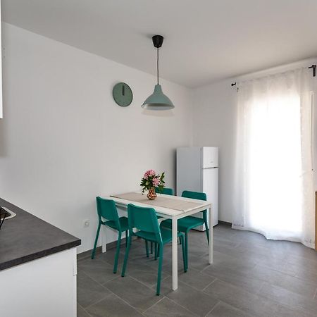Golden Island Apartments 克尔克 外观 照片