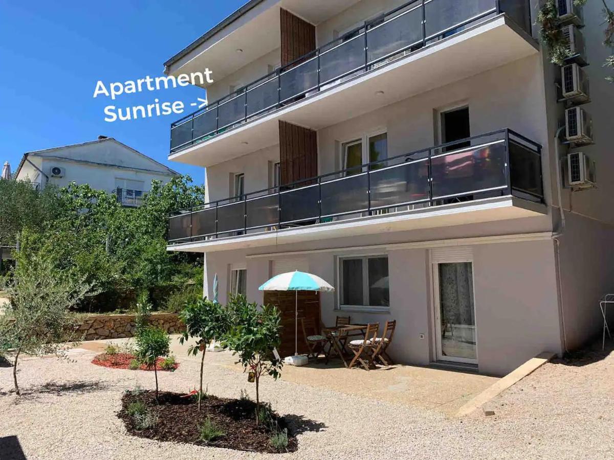 Golden Island Apartments 克尔克 外观 照片
