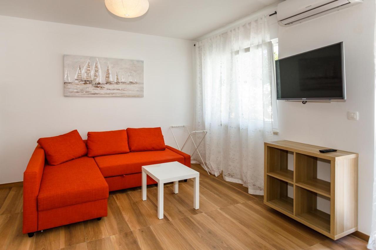 Golden Island Apartments 克尔克 外观 照片