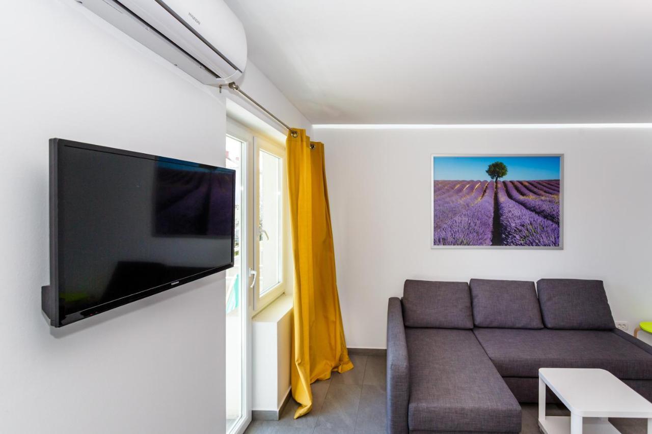Golden Island Apartments 克尔克 外观 照片