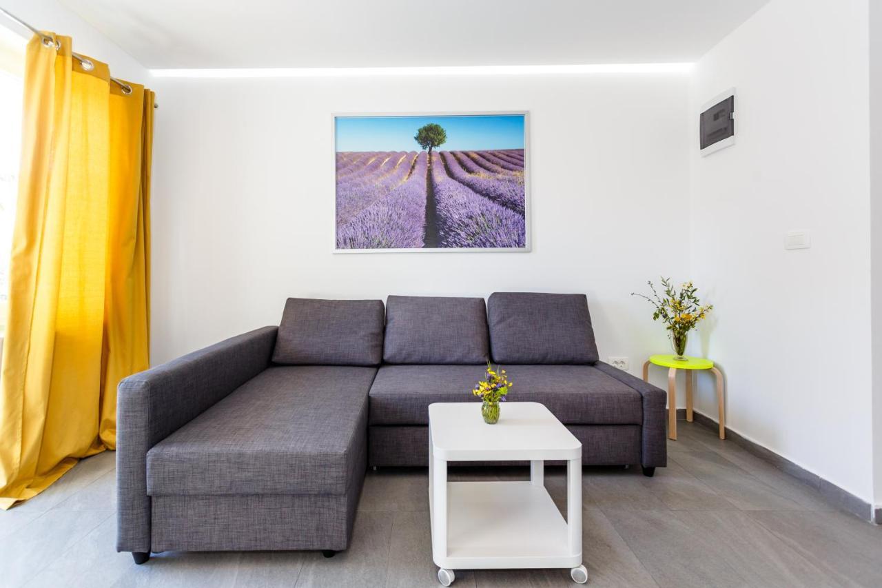 Golden Island Apartments 克尔克 外观 照片