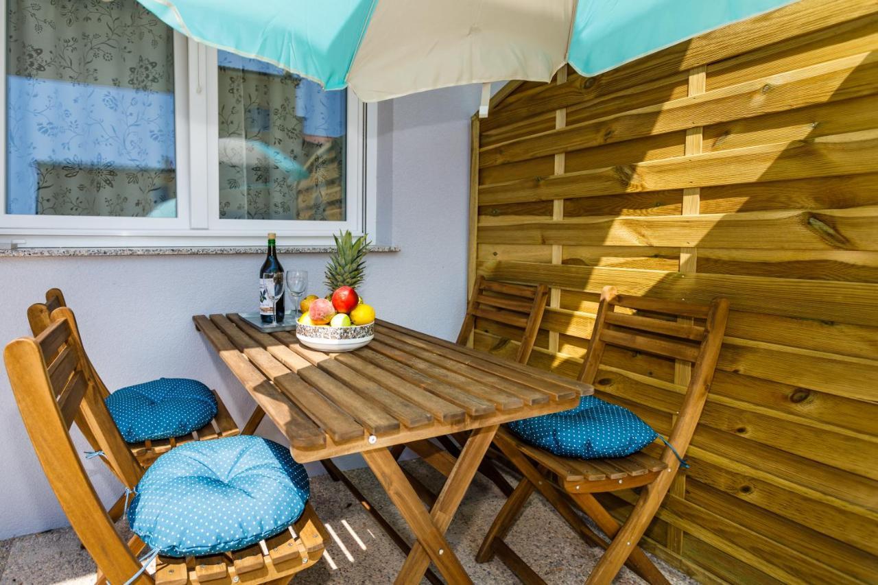 Golden Island Apartments 克尔克 外观 照片