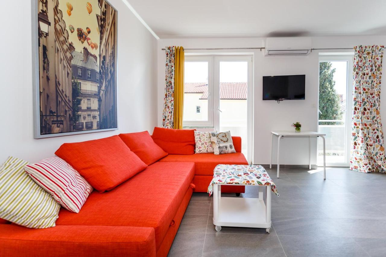 Golden Island Apartments 克尔克 外观 照片