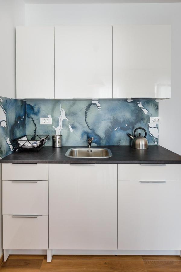 Golden Island Apartments 克尔克 外观 照片